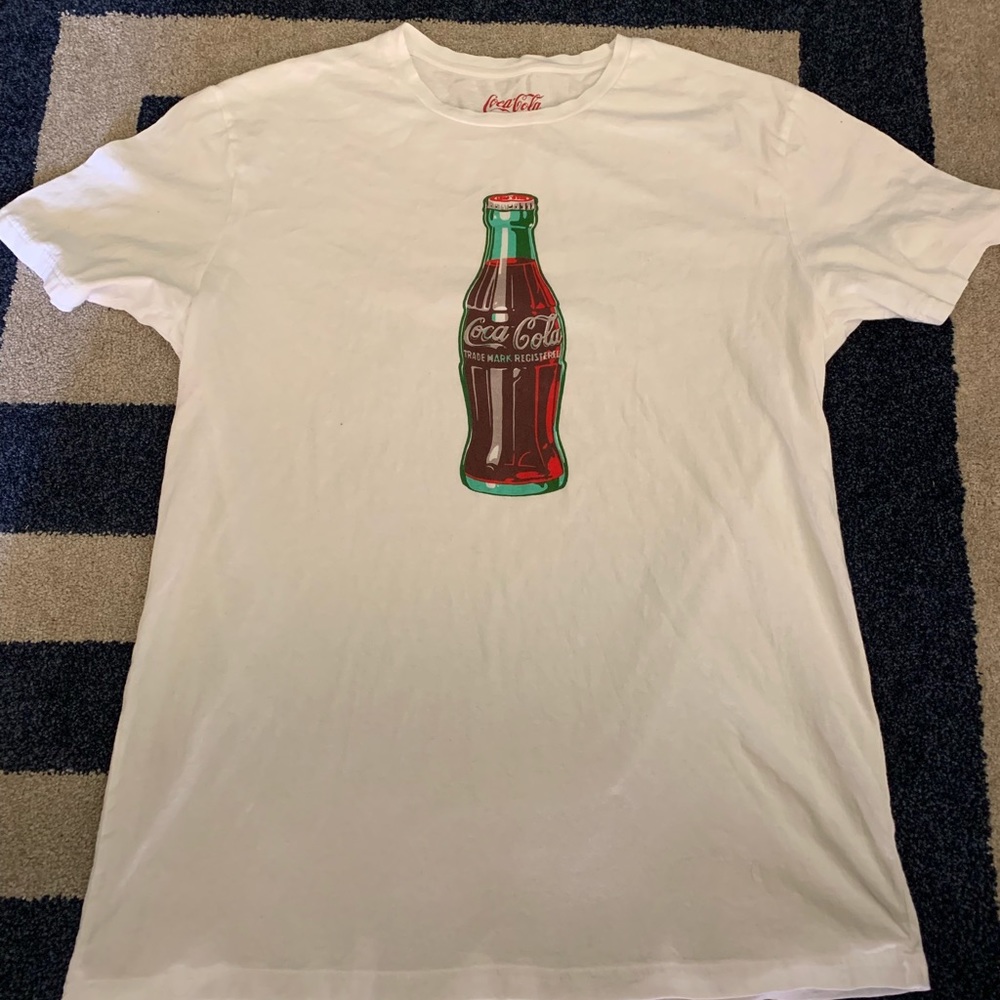💚 2/$14 💚 Pull &Bear Men t-shirt size EUR L